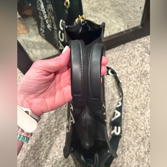 NWT rare Marc Jacobs The Tote Bag - medium - Picture 10 of 14